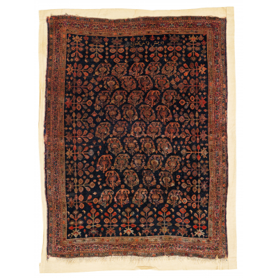 Qashqai with Inscriptions