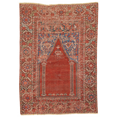 Early Ghiordes Prayer Rug